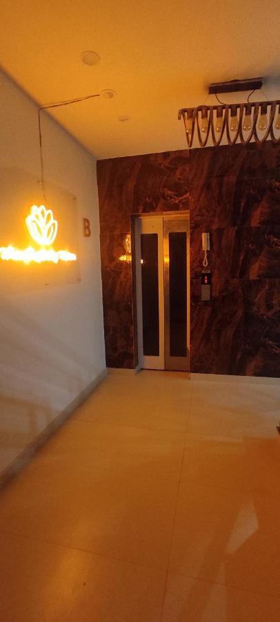 Hotel Daffodils Равалпинди Экстерьер фото