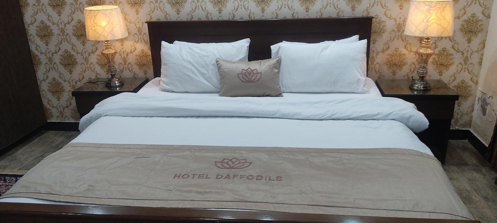 Hotel Daffodils Равалпинди Экстерьер фото