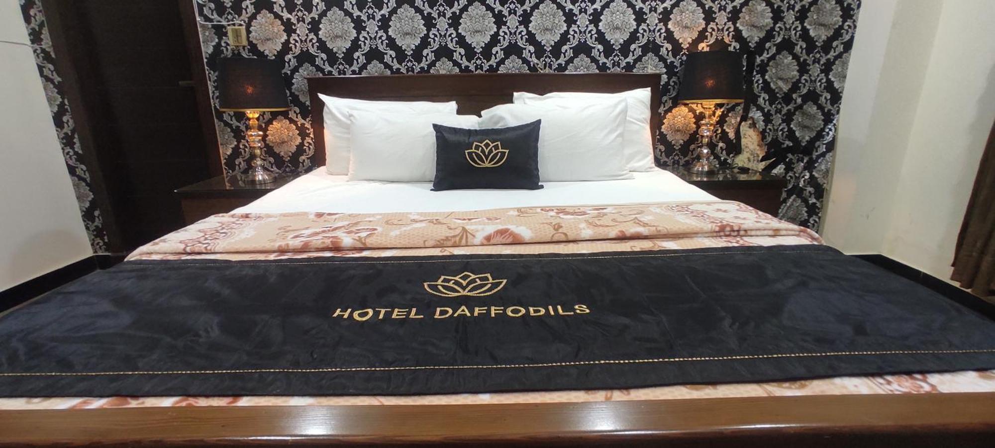 Hotel Daffodils Равалпинди Экстерьер фото