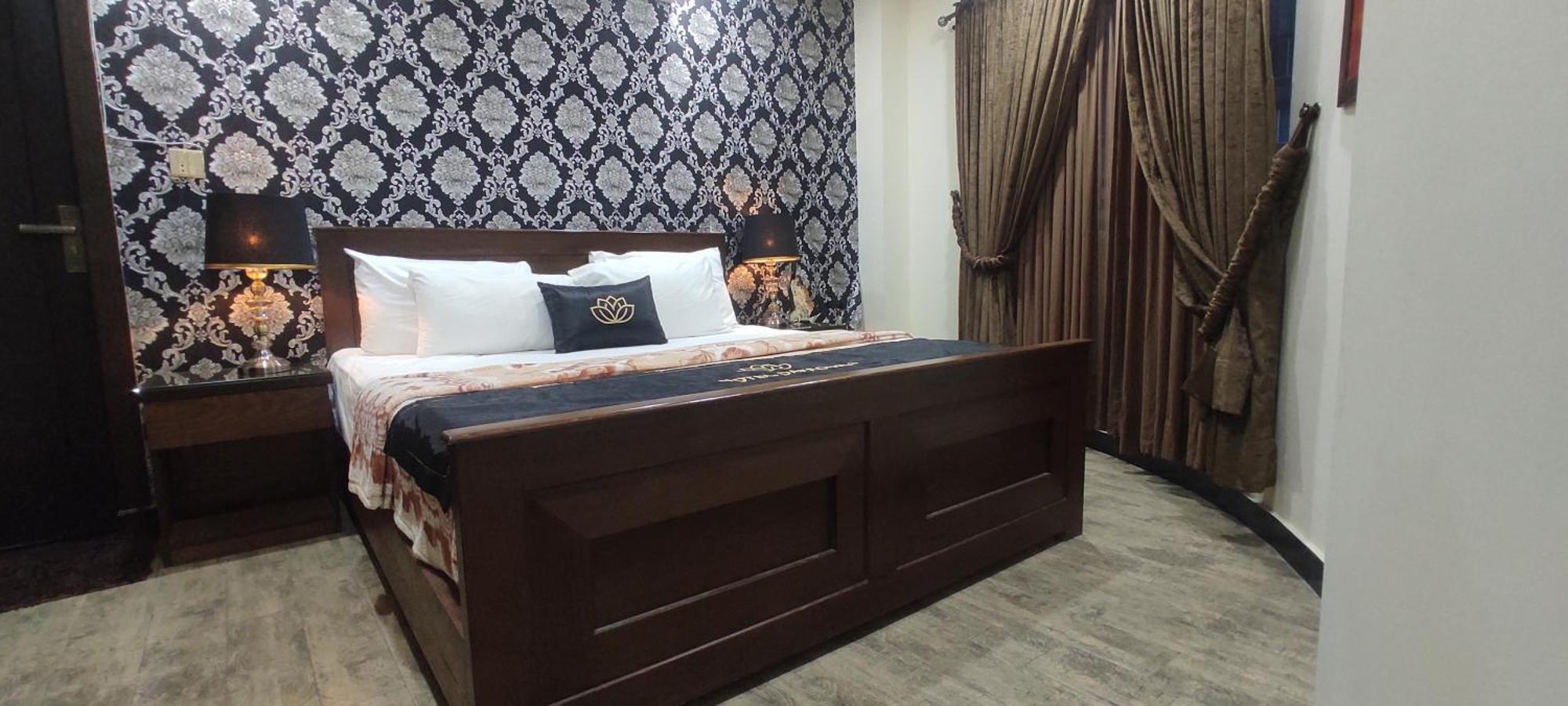 Hotel Daffodils Равалпинди Экстерьер фото