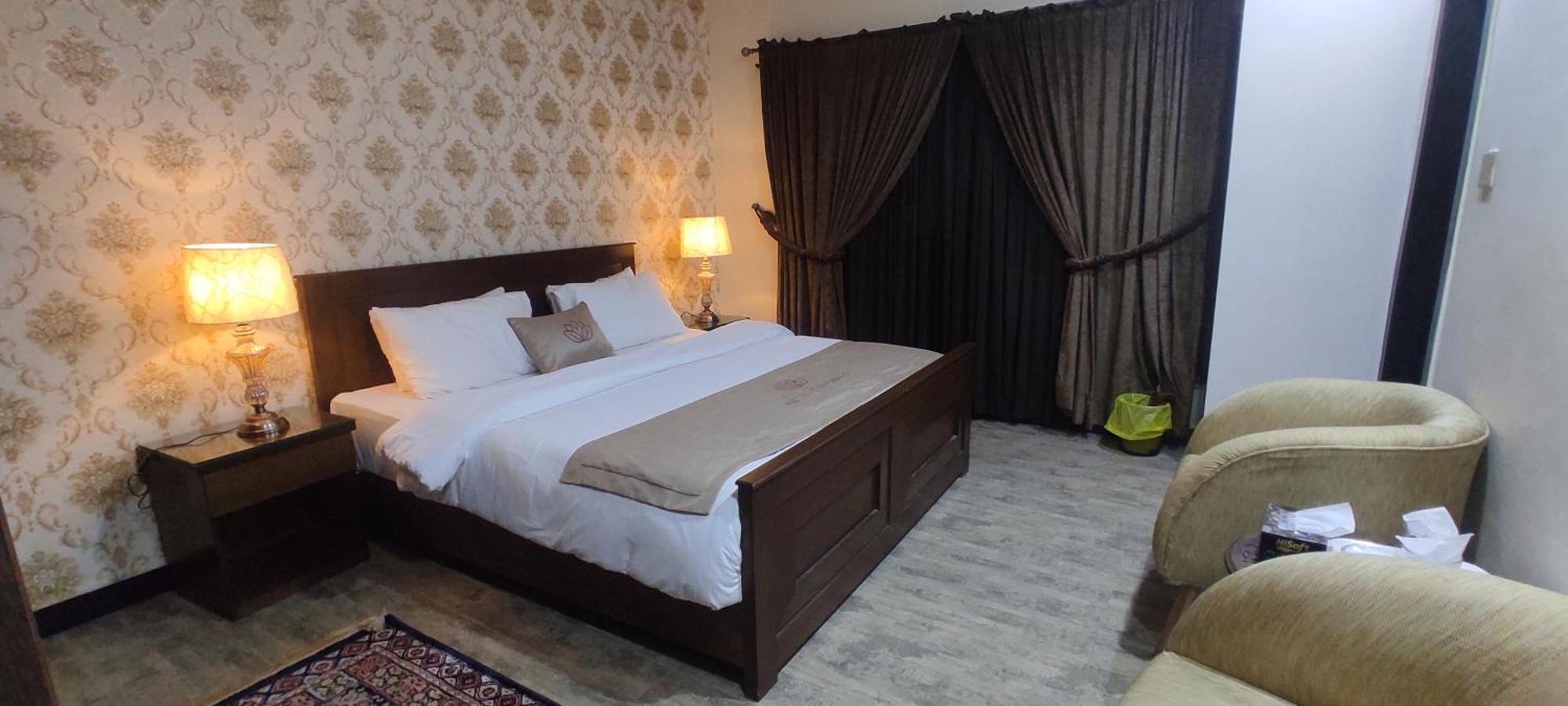 Hotel Daffodils Равалпинди Экстерьер фото